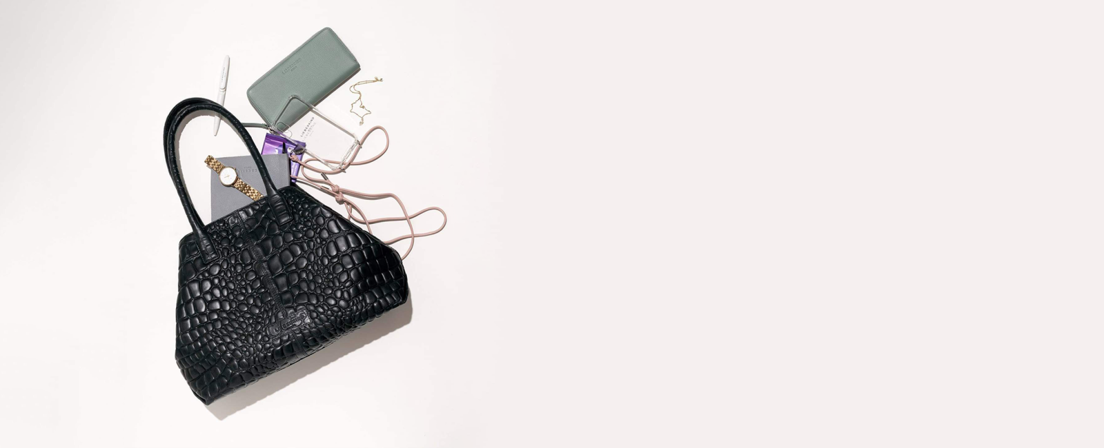 Eine Handtasche der Marke Liebeskind Berlin